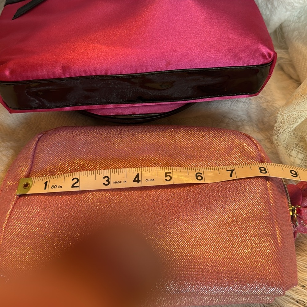 Lancôme Pink Makeup Women's 2 Bag Set! NWOT! - Picture 10 of 12